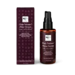 „New Nordic Hair Volume™ Shine Serum“ nuotrauka: šis serumas su obuolių ir soros ekstraktais atkuria plaukų blizgesį, apimtį ir suteikia jiems sveiką išvaizdą.
