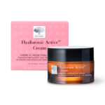 „New Nordic Hyaluronic Active™“ kremas, kurio sudėtyje yra hialurono rūgšties ir šaltalankių, giliai drėkina odą, gerina jos elastingumą ir mažina raukšles.