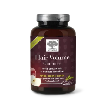 „New Nordic Hair Volume™“ guminukai su biotinu ir cinku, padedantys išlaikyti normalią plaukų, odos ir nagų būklę – patogioje guminukų formoje.
